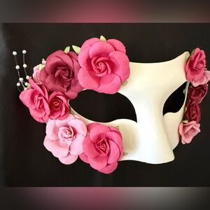 Halloween!!!! Floral Masquerade Mask with Pink Roses